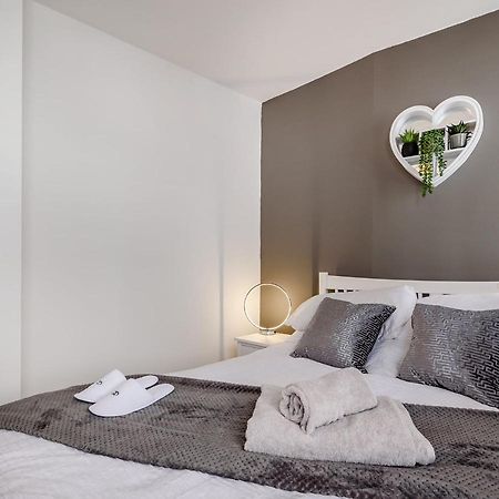 Modern Apartment In Central لينكولن المظهر الخارجي الصورة