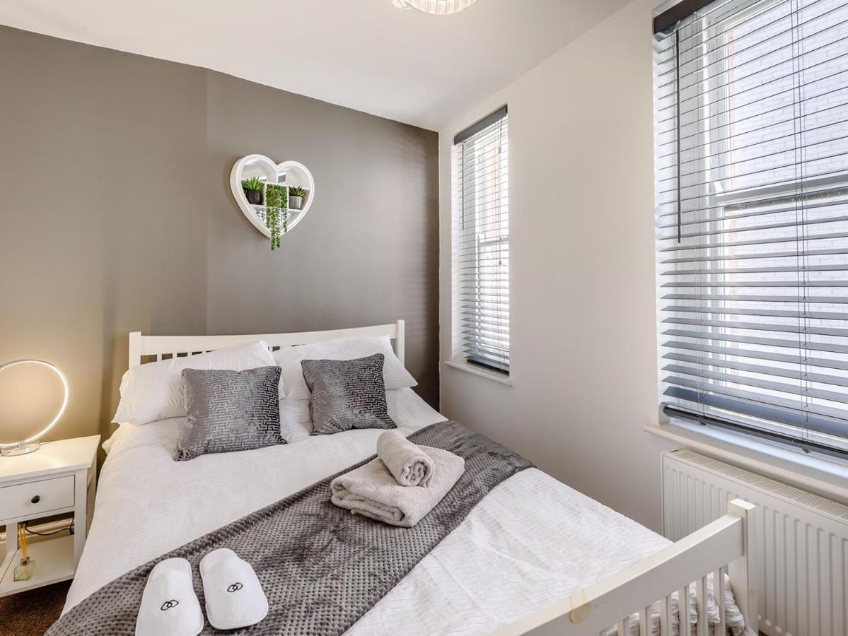 Modern Apartment In Central لينكولن المظهر الخارجي الصورة